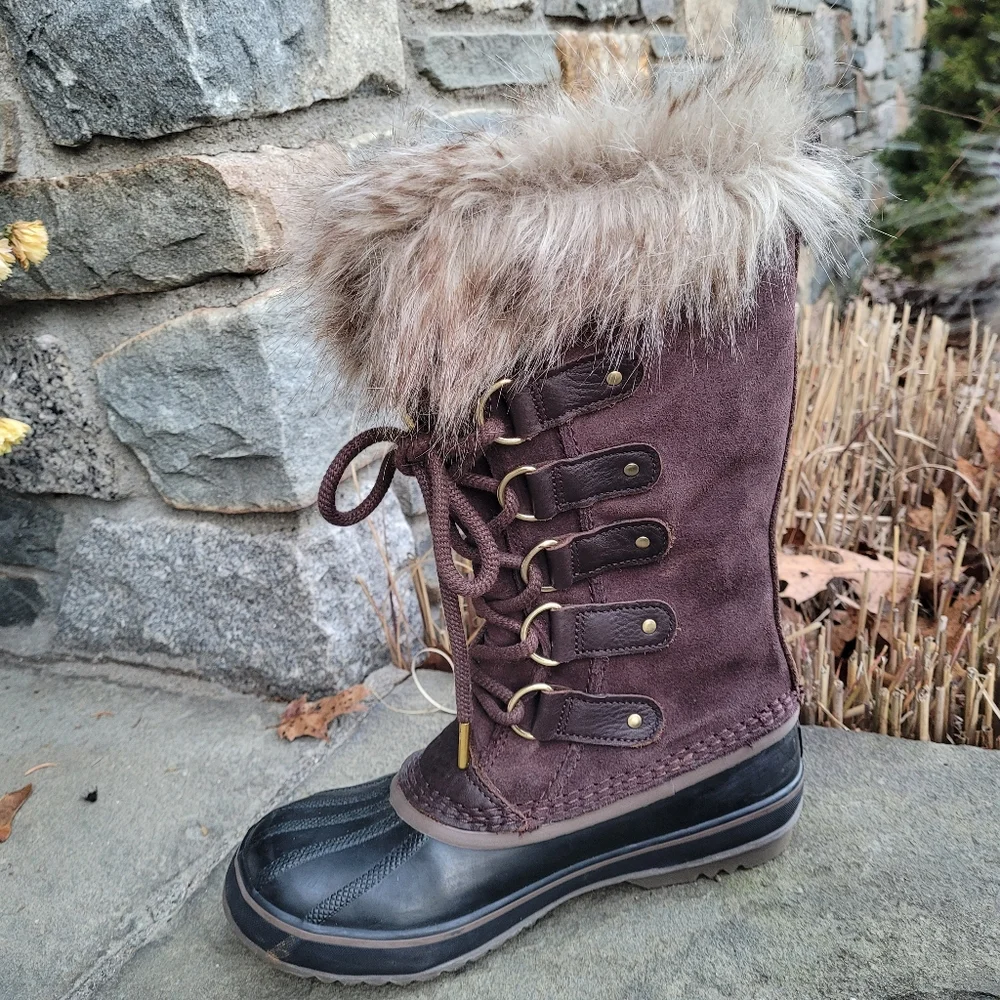 Sorel Joan of Arctic snow winter boots